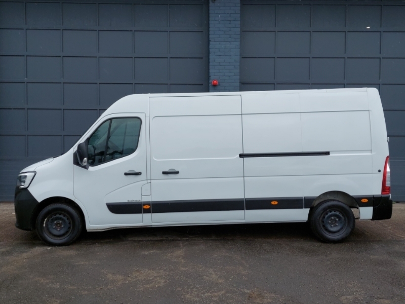 Renault Master Lm35dci 135 Business Medium Roof Van White #4