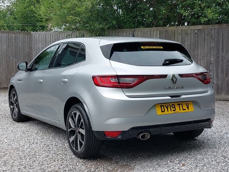Renault Megane 1.3 Tce Iconic Silver #2