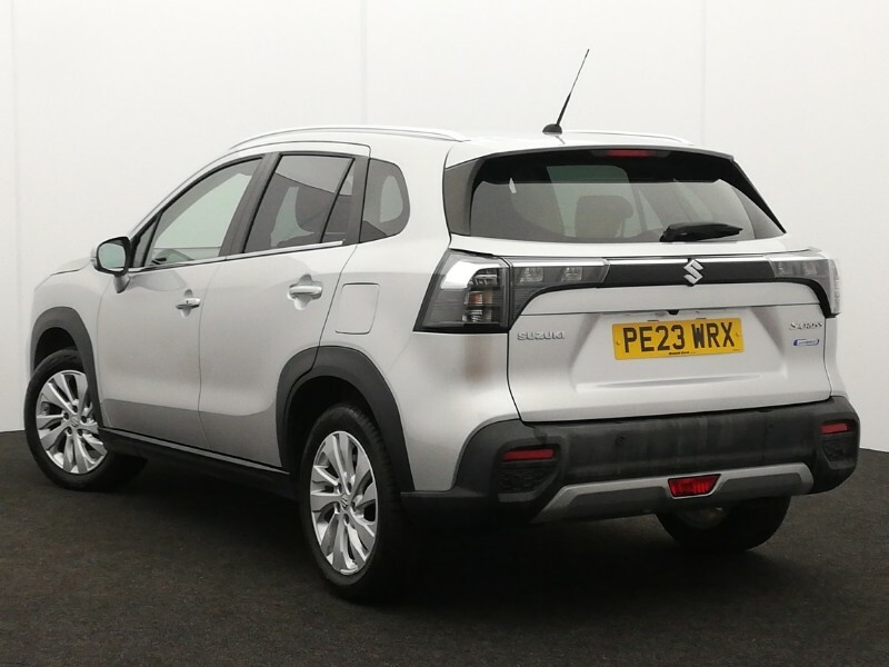 Suzuki S Cross 1.4 Boosterjet 48V Hybrid Motion Silver #2
