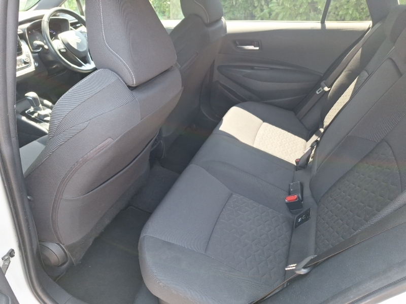 Suzuki Swace 1.8 Hybrid Sz-t Cvt White #6