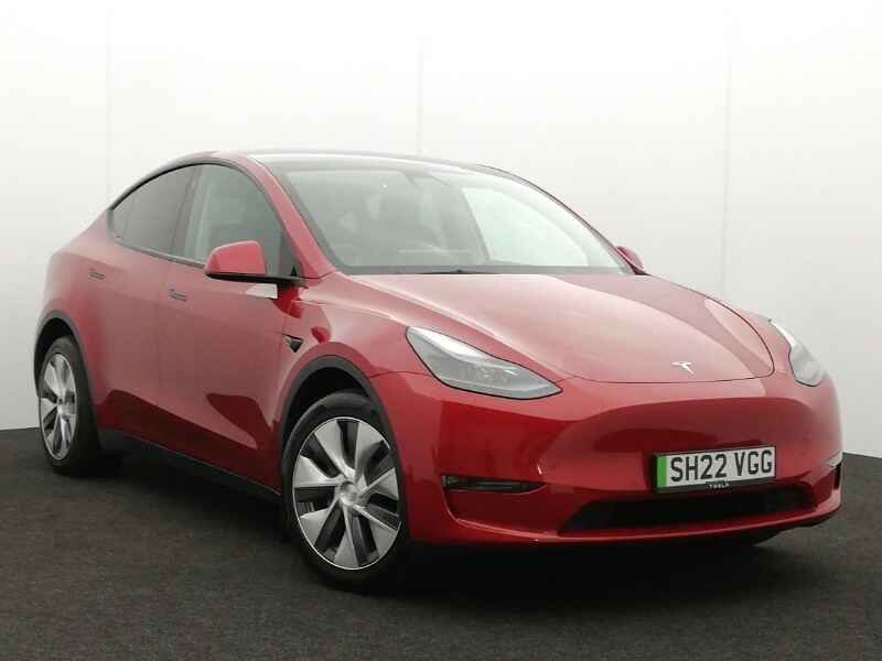Tesla Model Y Long Range Awd Red