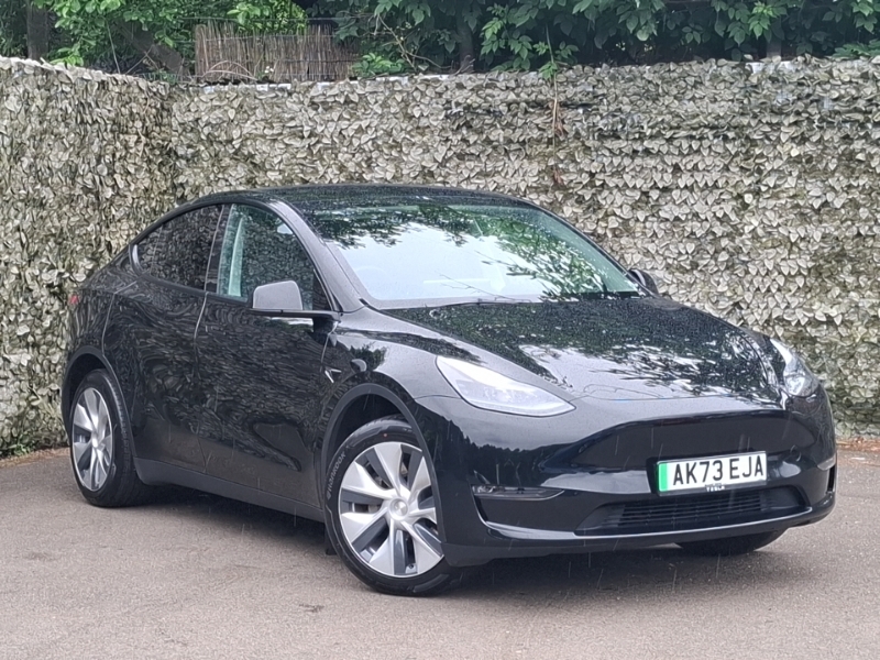 Tesla Model Y Long Range Awd Black