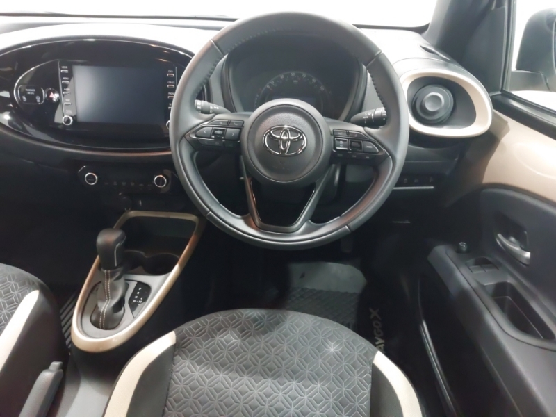 Toyota Aygo X 1.0 Vvt-i Pure White #8