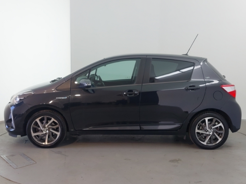 Toyota Yaris 1.5 Hybrid Excel Cvt Grey #4