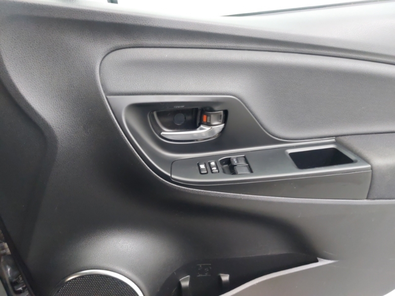 Toyota Yaris 1.5 Hybrid Excel Cvt Grey #17