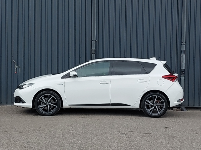 Toyota Auris 1.8 Hybrid Design Tss Cvt Nav White #4
