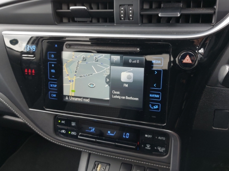 Toyota Auris Auris Icon Tech Hev Vvt-i Cvt Blue #10