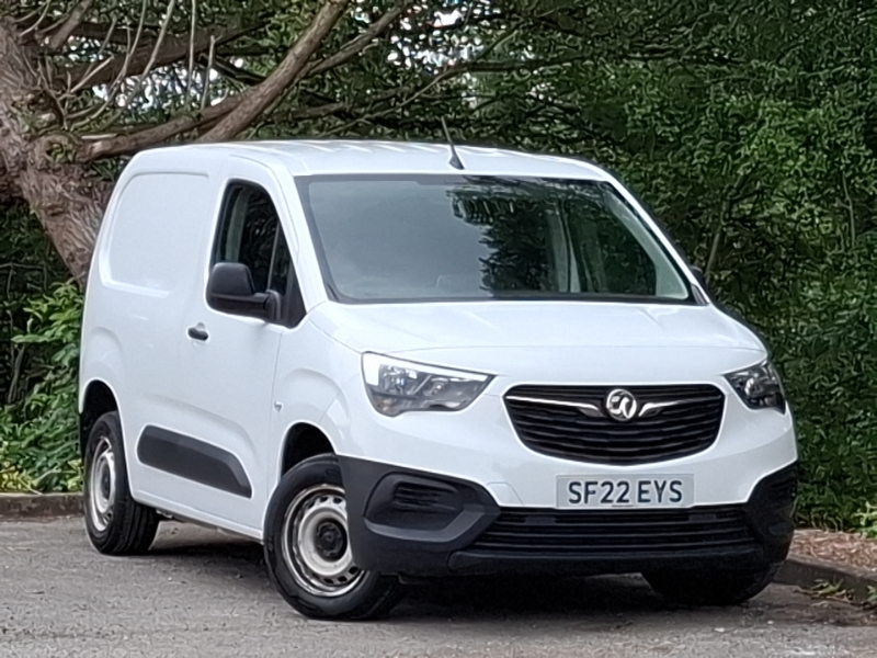 Vauxhall Combo 2000 1.5 Turbo D 100Ps H1 Dynamic Van 6 Speed White