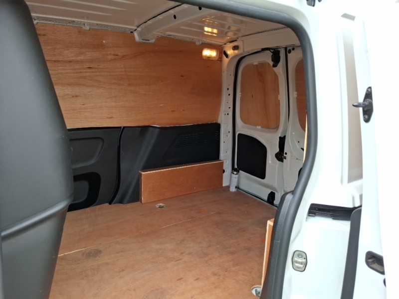 Vauxhall Combo 2000 1.5 Turbo D 100Ps H1 Dynamic Van 6 Speed White #6