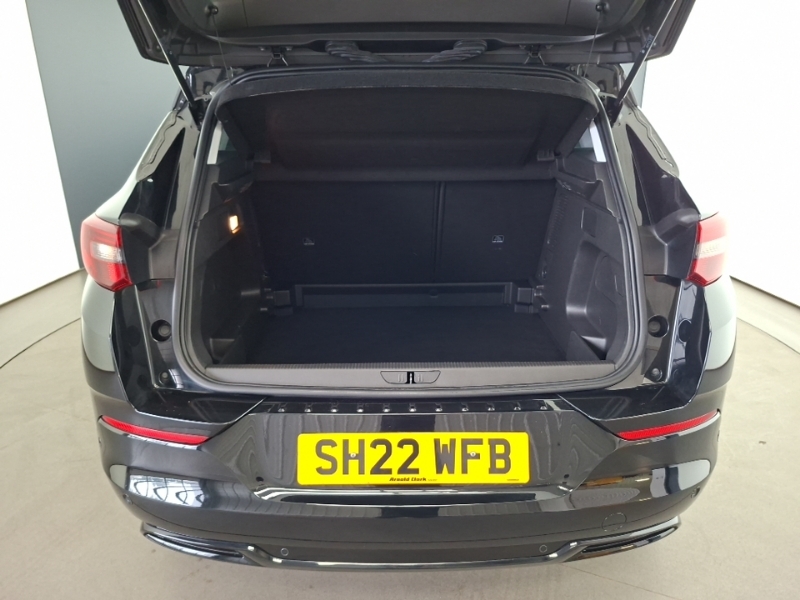 Vauxhall Grandland 1.2 Turbo Ultimate Black #18