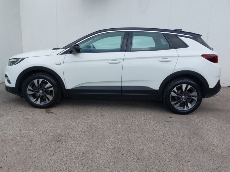 Vauxhall Grandland X 1.5 Turbo D Sport Nav White #4