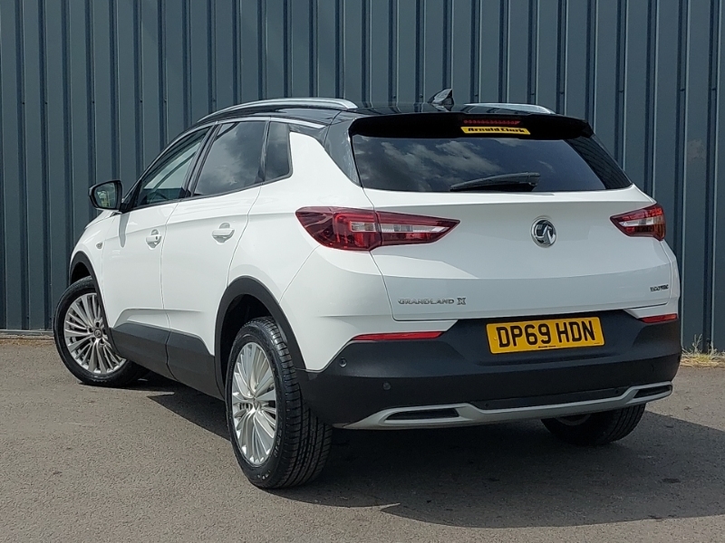 Vauxhall Grandland X 1.2 Turbo Business Edition Nav White #2