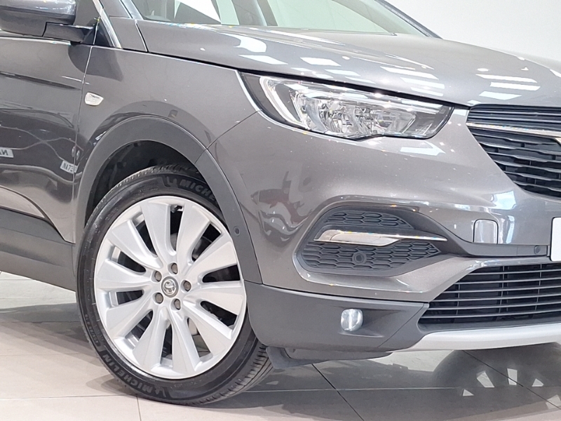 Vauxhall Grandland X 1.2 Turbo Griffin Red #20