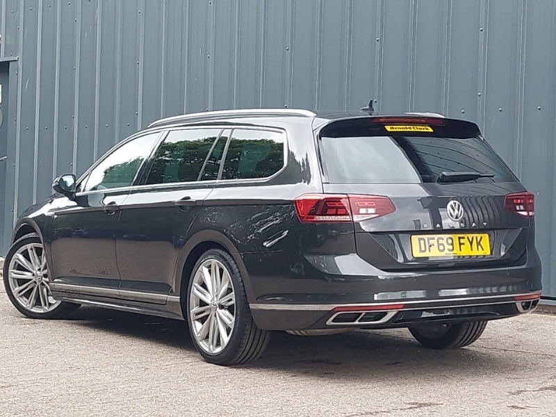 Volkswagen Passat 2.0 Tdi Scr 190 R-line Dsg Grey #2