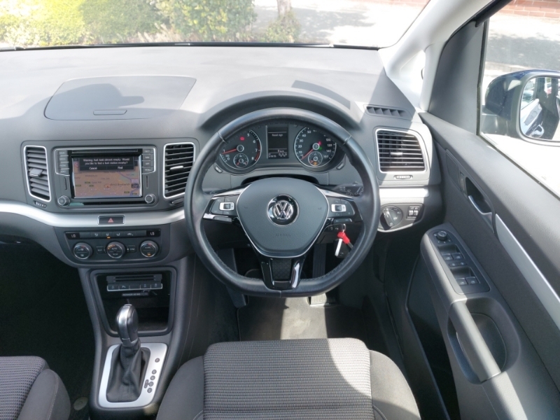 Volkswagen Sharan Sharan 1.4 Tsi Se Nav Dsg Black #8