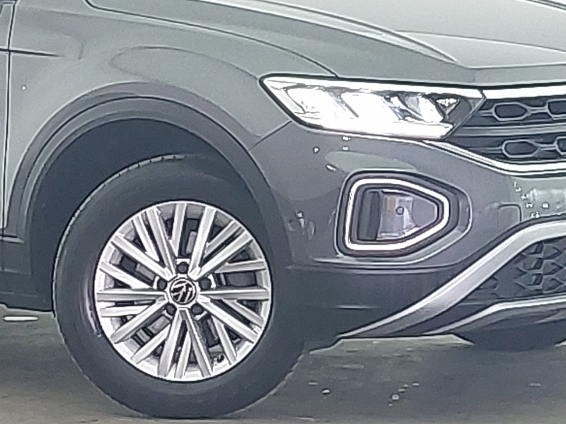 Volkswagen T-Roc 1.5 Tsi R-line Dsg Black #20