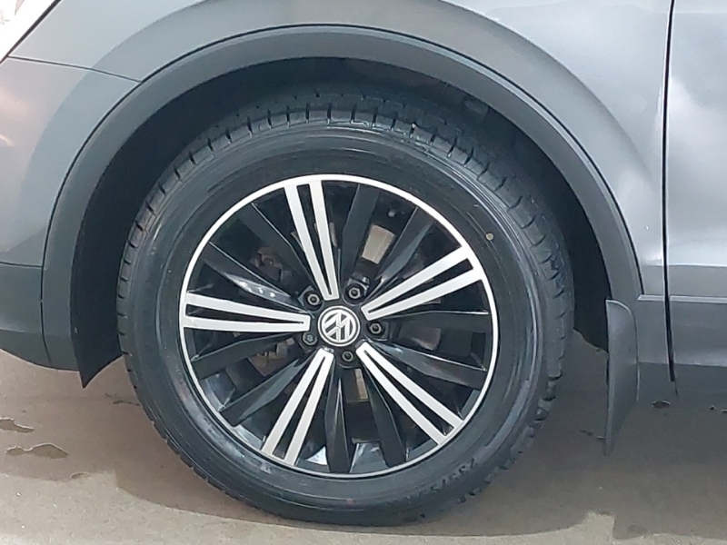 Volkswagen Tiguan Se Nav Tsi Grey #19