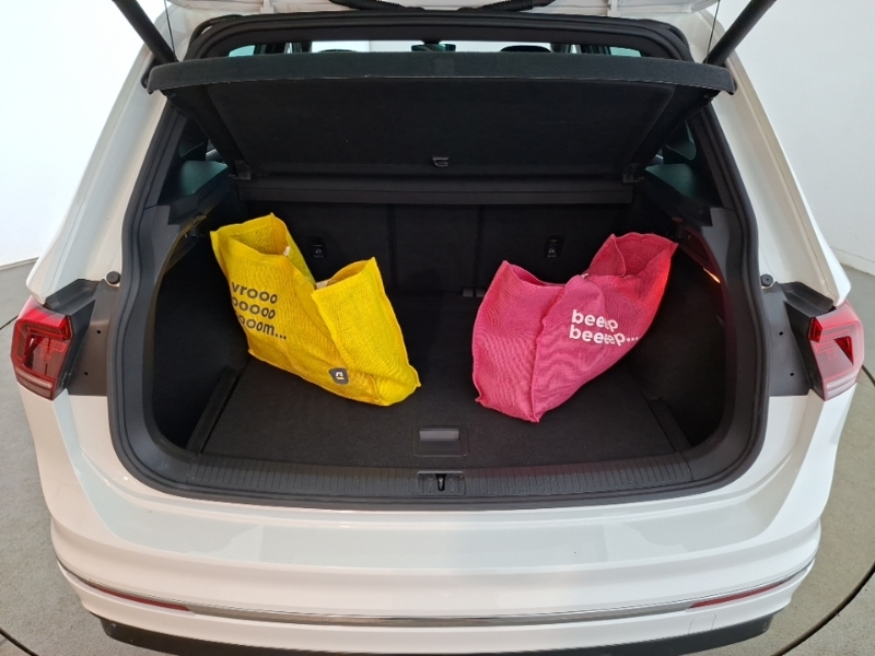 Volkswagen Tiguan 2.0 Tdi 150 R-line Tech Dsg Black #18