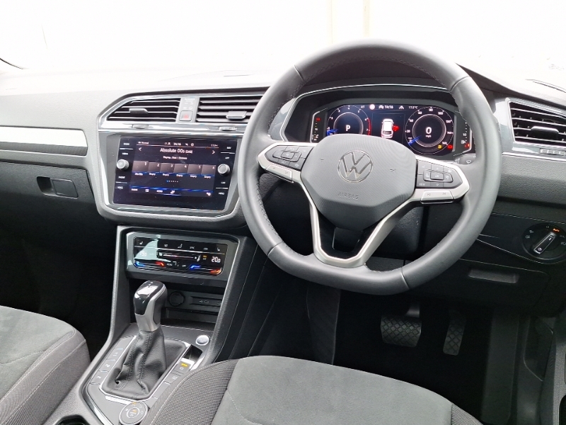 Volkswagen Tiguan 2.0 Tdi 150 R-line Tech Dsg Grey #8