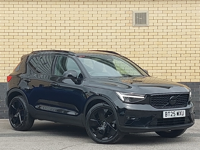 Volvo XC40 2.0 B4p Plus Black Edition Black