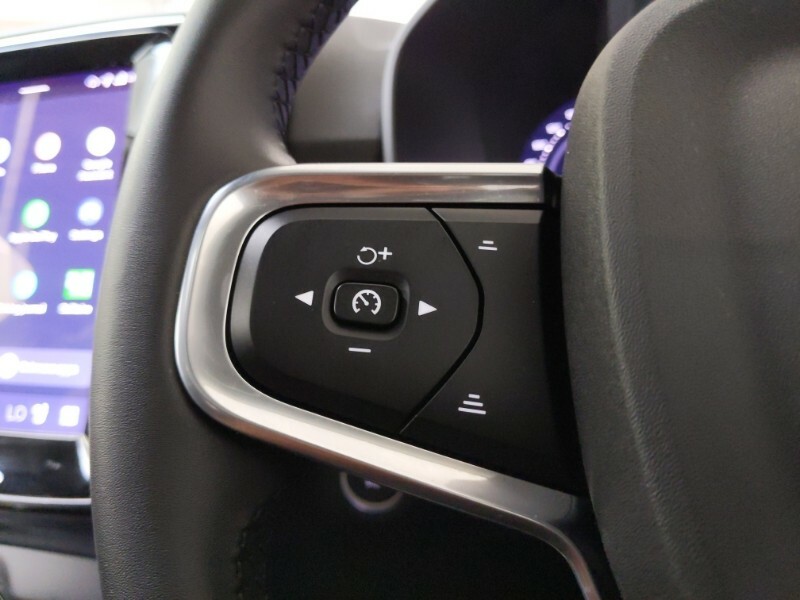 Volvo XC40 Ultra, B4 Mild Hybrid, Dark Silver #18