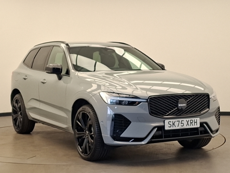 Volvo XC60 2.0 B5p Plus Black Edition Awd Geartronic Grey