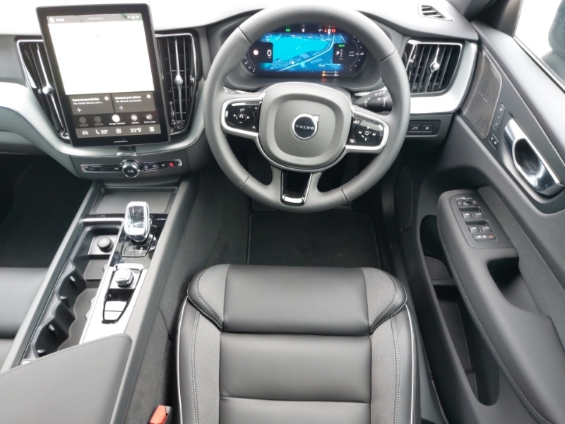 Volvo XC60 B5 P Awd Plus Dark Harmankardon Sound, 360 Cam White #8