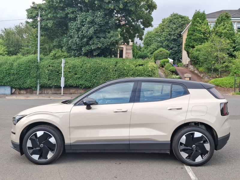 Volvo EX30 200Kw Sm Extended Range Plus 69Kwh Gold #4