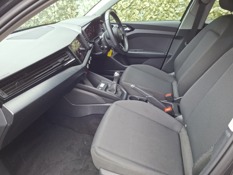 Audi A1 25 Tfsi Technik RO73KMA Grey #5