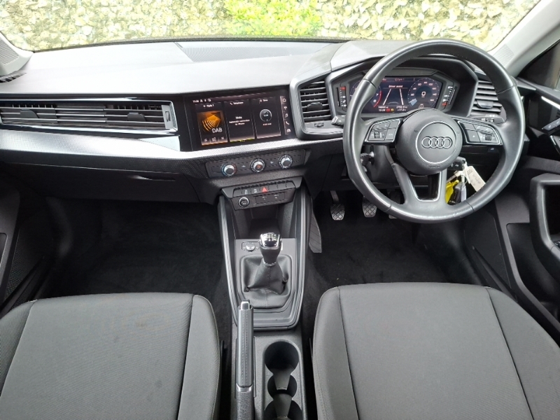 Audi A1 25 Tfsi Technik RO73KMA Grey #3