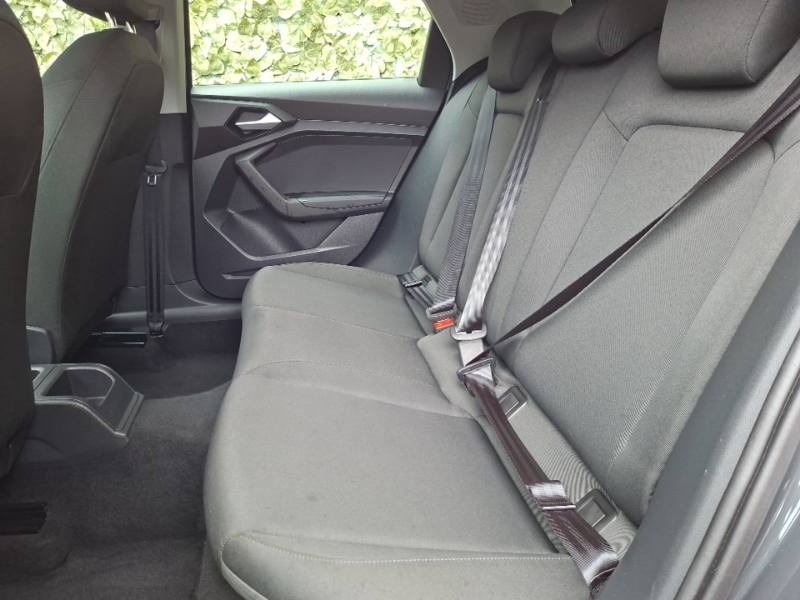 Audi A1 25 Tfsi Technik RO73KMA Grey #6