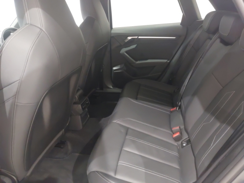 Audi A3 30 Tfsi S Line S Tronic YC24FLZ Blue #6