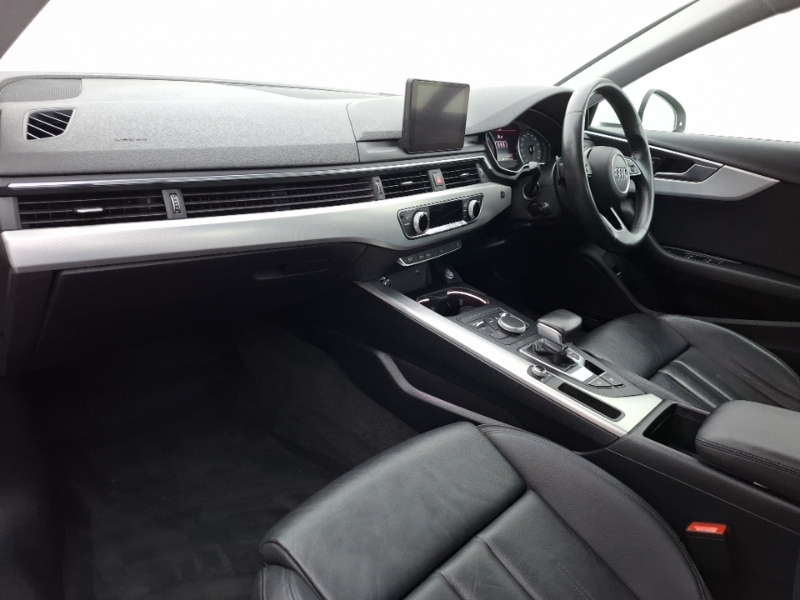 Audi A4 1.4T Fsi Sport S Tronic Leather White #5