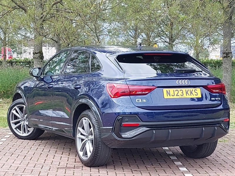 Audi Q3 35 Tfsi Black Edition NJ23KKS Blue #2