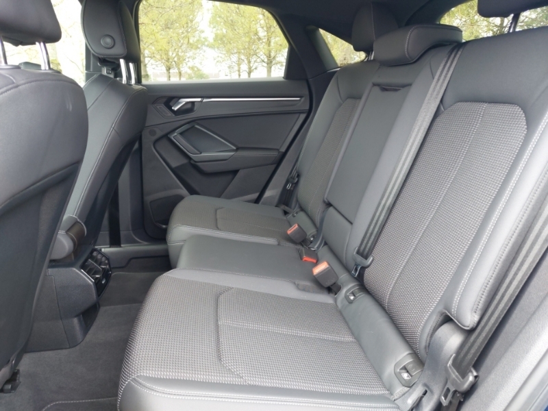 Audi Q3 35 Tfsi Black Edition NJ23KKS Blue #6