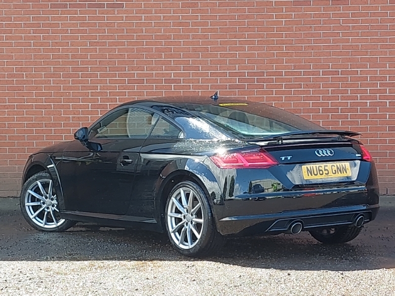 Audi TT 2.0 Tdi Ultra Sport Black #2
