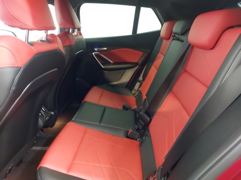 BMW iX2 150Kw Edrive20 M Sport 65Kwh Red #6