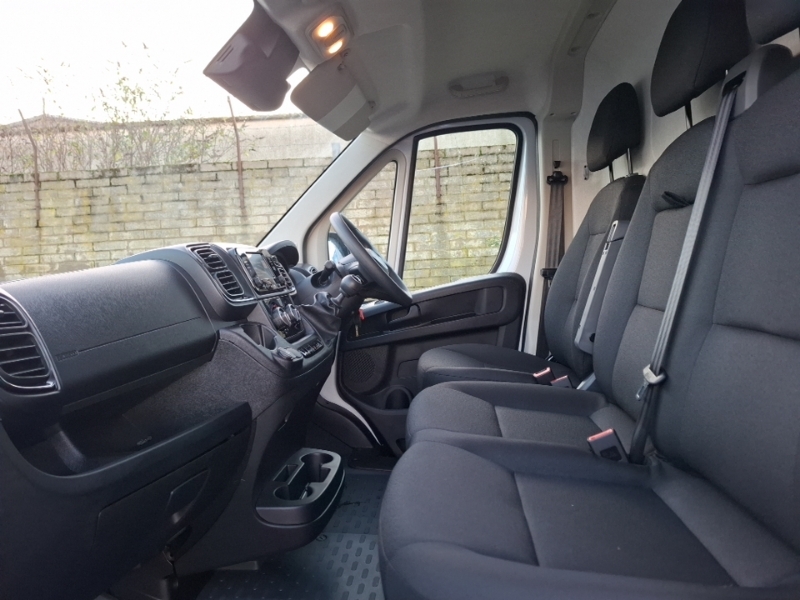 Citroen Relay 2.2 Bluehdi 140 H2 Van Enterprise White #5