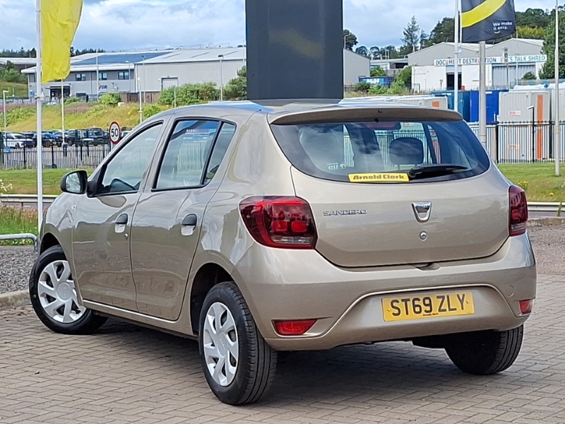 Dacia Sandero 1.0 Sce Essential Beige #2