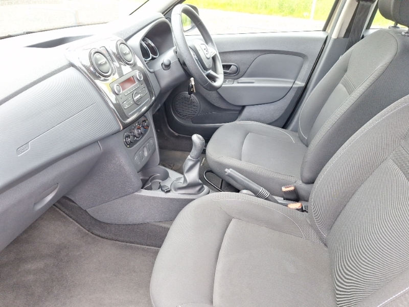 Dacia Sandero 1.0 Sce Essential Beige #5
