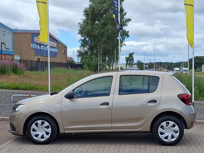 Dacia Sandero 1.0 Sce Essential Beige #4