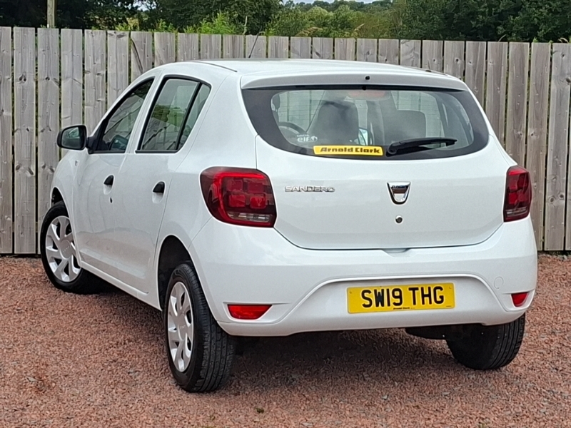 Dacia Sandero 1.0 Sce Essential White #2