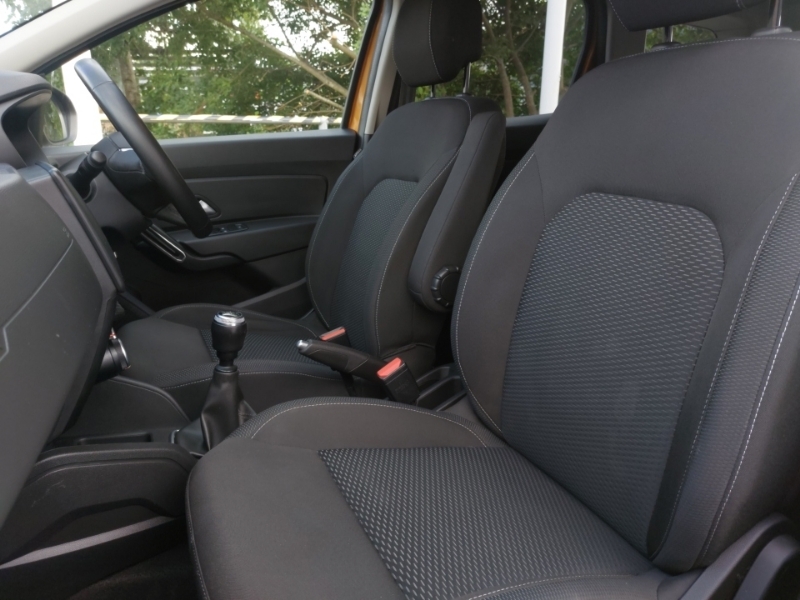 Dacia Duster 1.3 Tce 130 Comfort Orange #4
