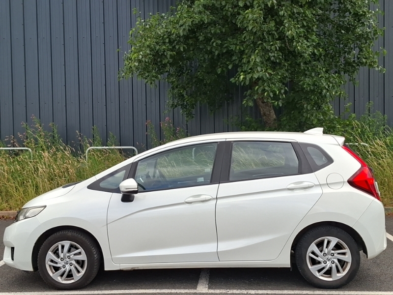 Honda Jazz 1.3 Se White #4