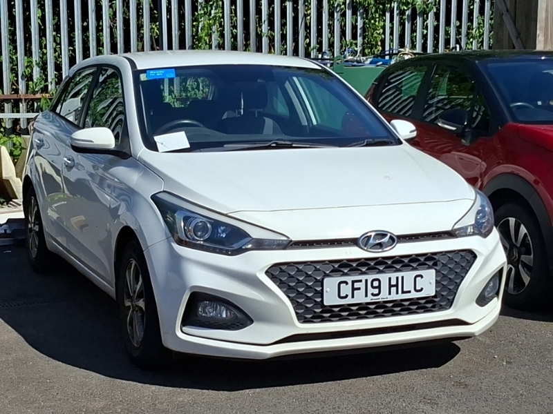 Hyundai I20 1.2 Mpi Se White