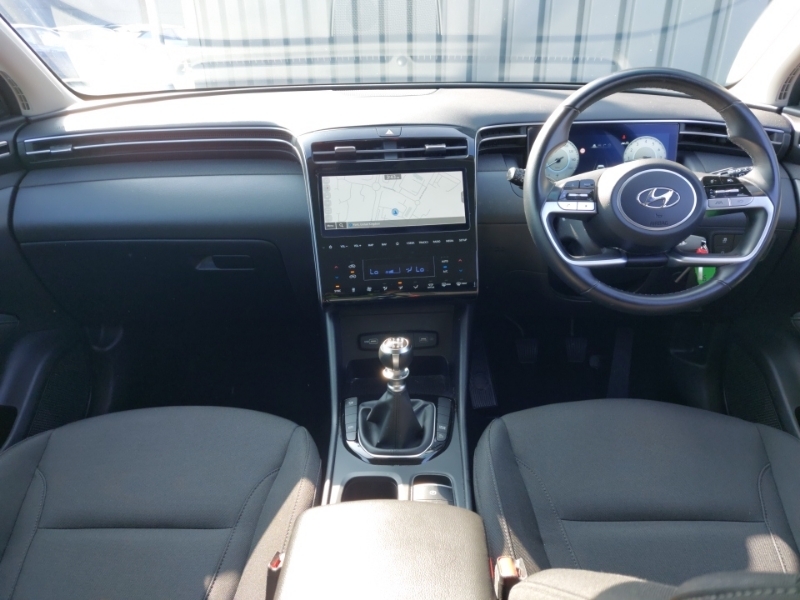 Hyundai Tucson 1.6 Tgdi Se Connect 2Wd YGZ8925 White #3