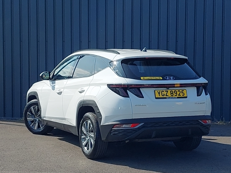 Hyundai Tucson 1.6 Tgdi Se Connect 2Wd YGZ8925 White #2