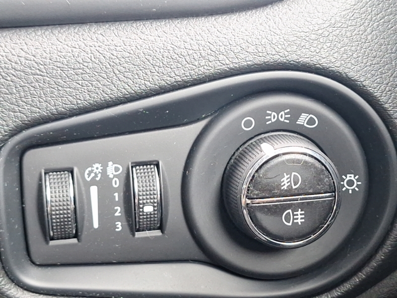 Jeep Renegade 1.3 T4 Gse Limited Ddct Silver #15