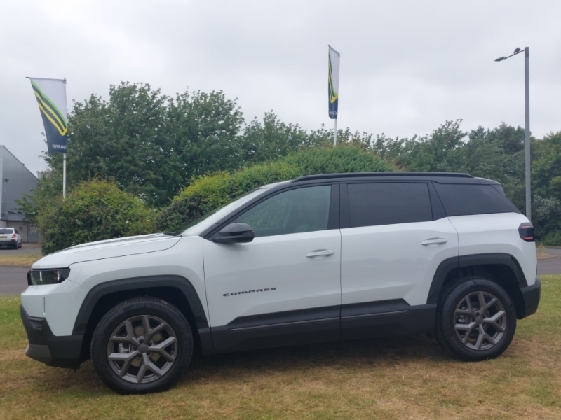 Jeep Compass 1.2 E-hybrid Summit Dct ST26WGY White #4