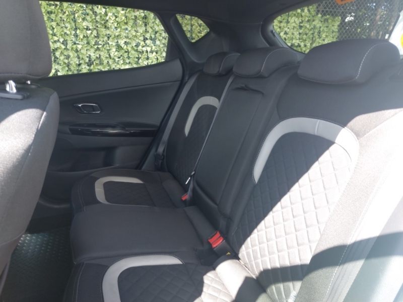 Kia Ceed 1.0T Gdi Isg Gt-line White #6